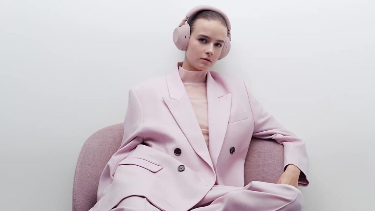 Sony представила наушники WH-1000XM6 в новом цвете Sand Pink