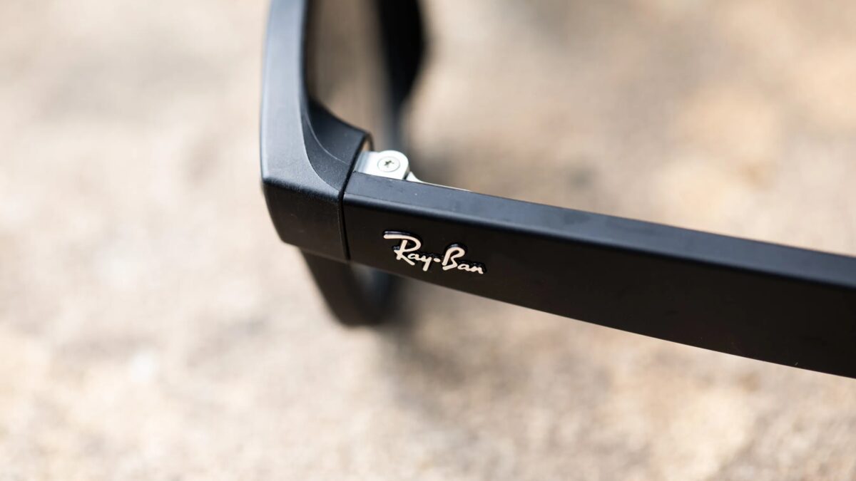 Meta* готовит к запуску две новые модели AI-очков Ray-Ban