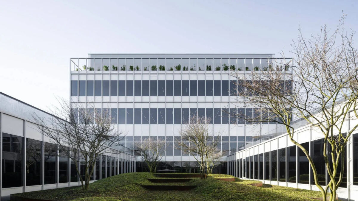 Audemars Piguet открыла новую мануфактуру в Мейрине для расширения производства часов