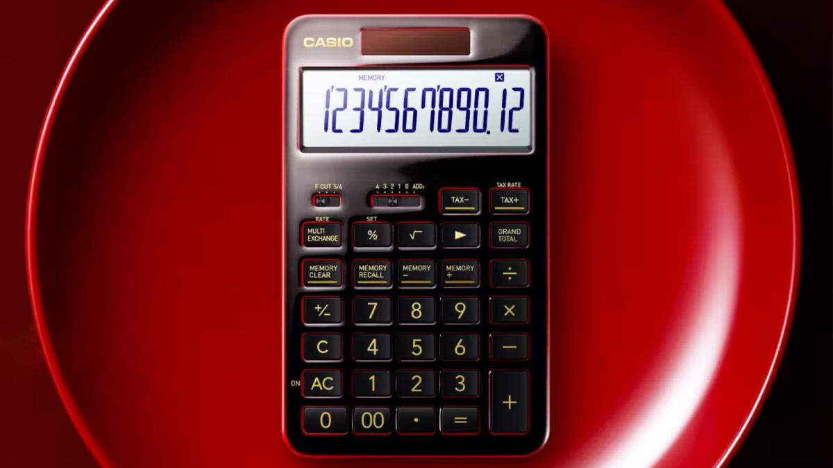 Casio выпустила лимитированный калькулятор за $630 — всего 650 экземпляров