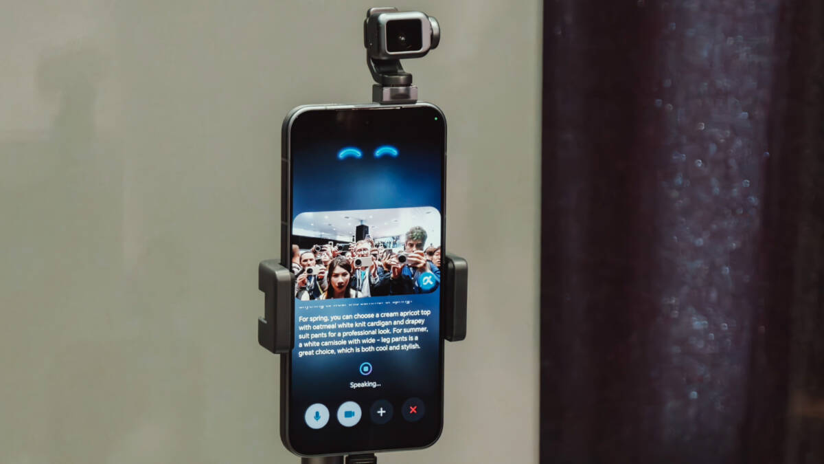 MWC 2026: основные мобильные новинки с гнущимися экранами и камерой-роботом