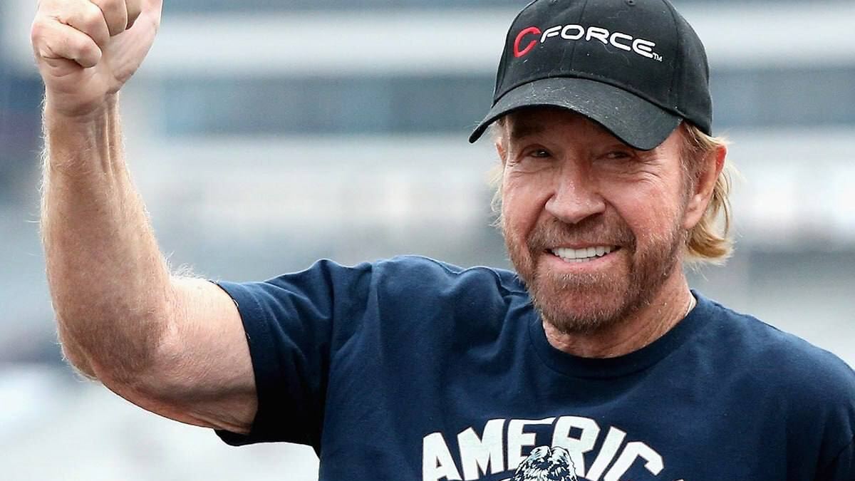 Чак Норрис умер в возрасте 86 лет