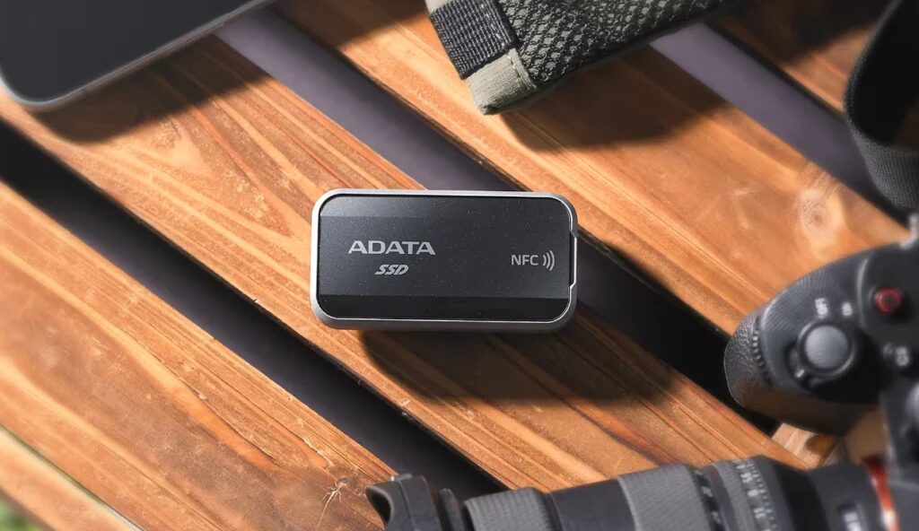 Adata выпустила портативный SSD Urban Tapsafe с NFC