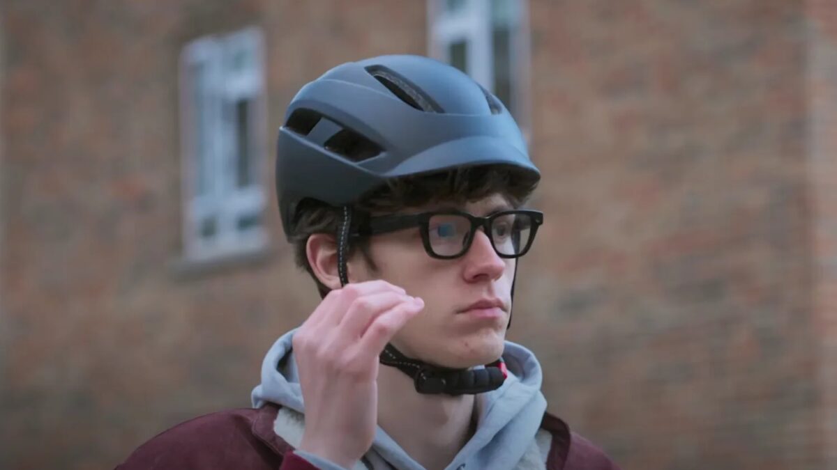 Google и Gucci готовят умные очки на следующий год