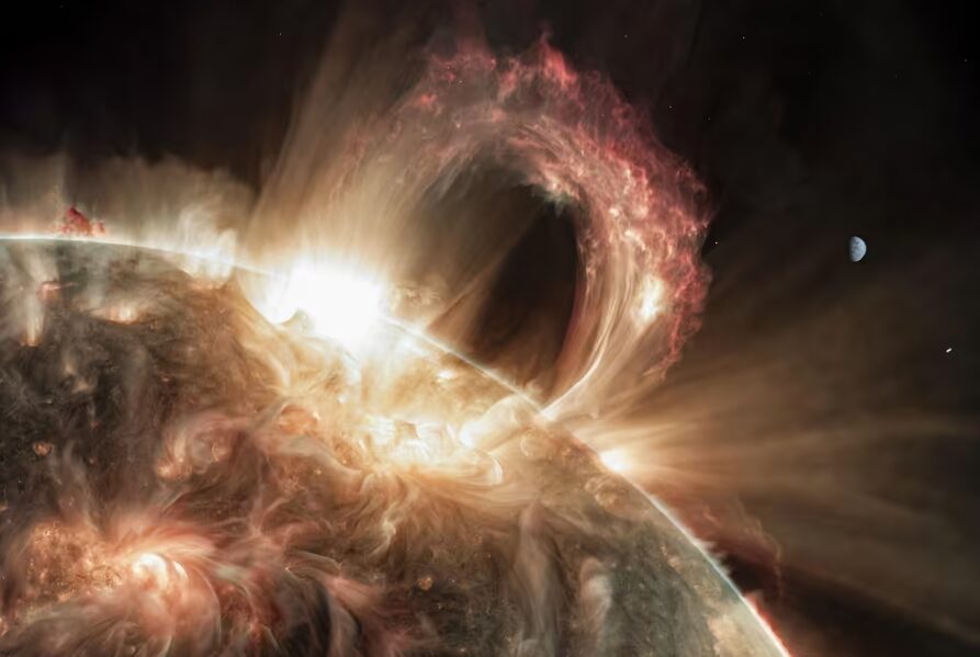 Солнце выдало вспышку X2.5, но удар мимо Земли