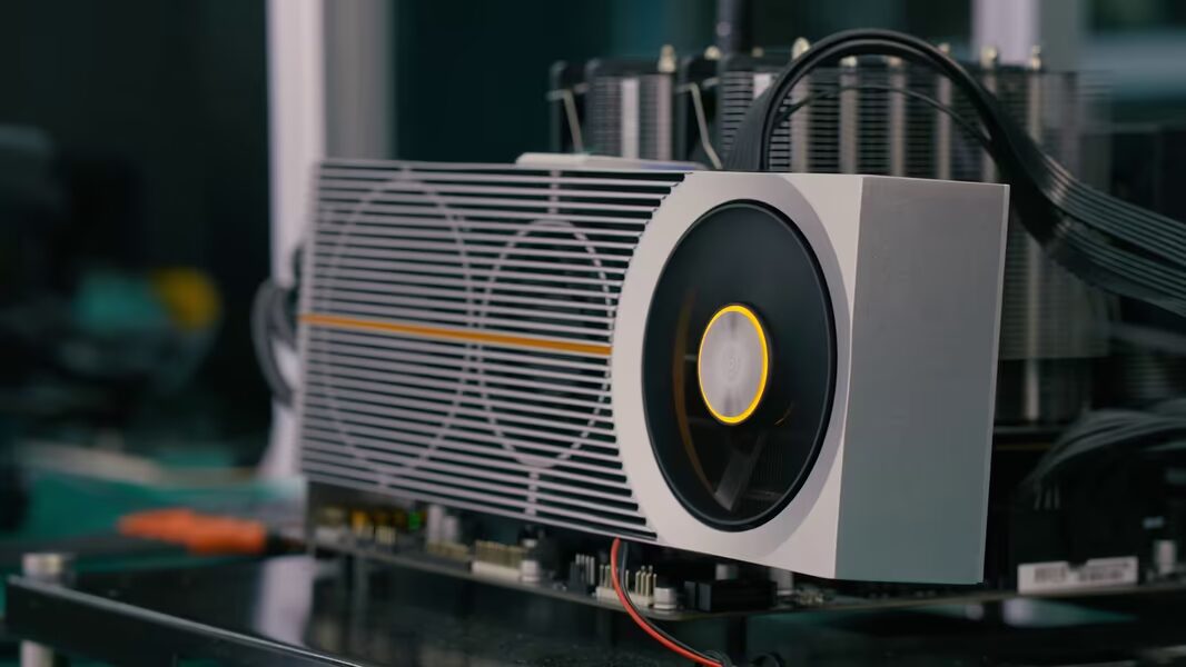 Lisuan Technology получила сертификат Microsoft WHQL для eXtreme LX 7G100