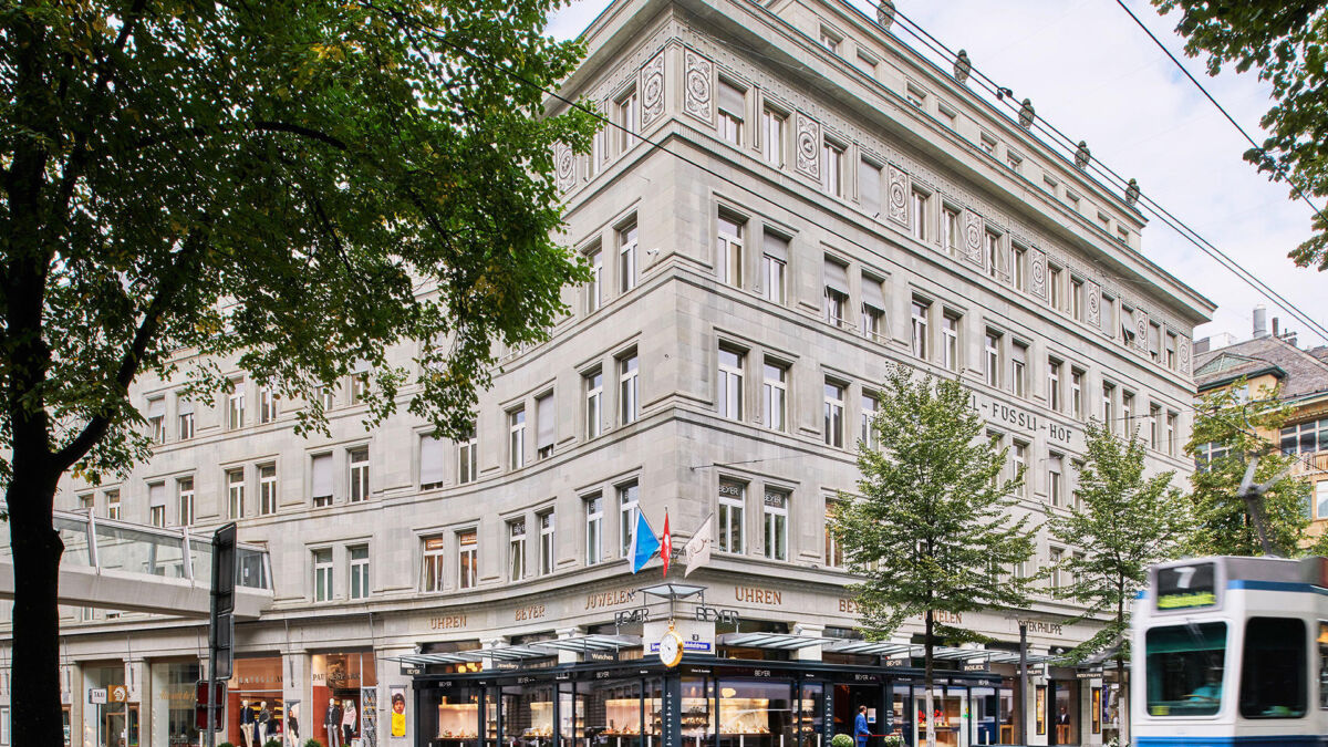 Patek Philippe купила старейшего ритейлера Beyer Chronometrie