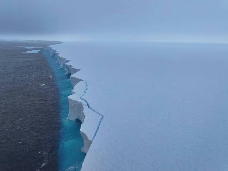 А23а потерял 99% площади и полностью разрушился