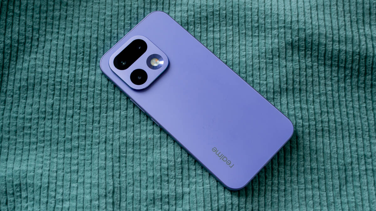 Обзор realme 16 Pro 5G: 7000 мАч, японский дизайн и камера 200 мегапикселей