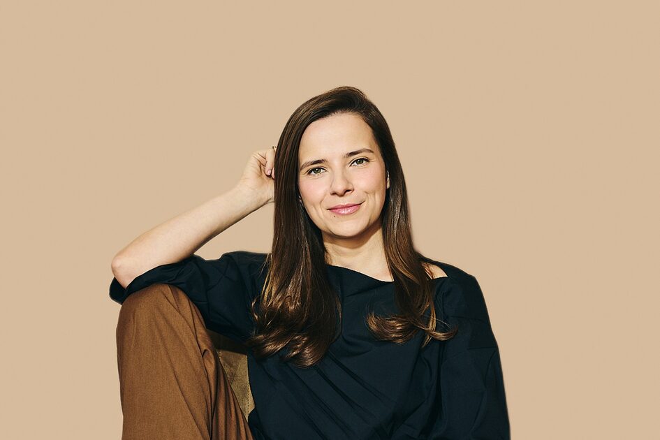 Певица из Кремниевой долины собирает $1 млрд для Калифорнии