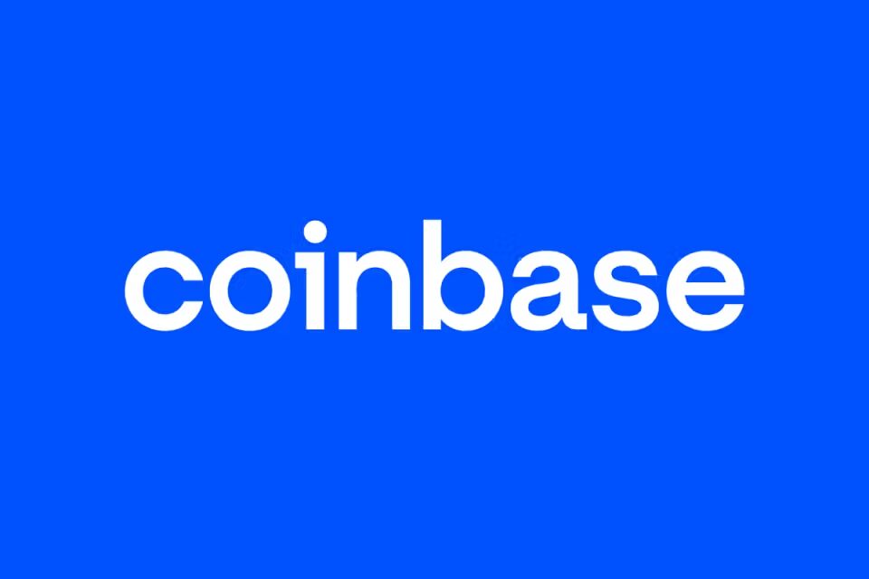 Coinbase сократит 14% сотрудников и усилит внедрение ИИ