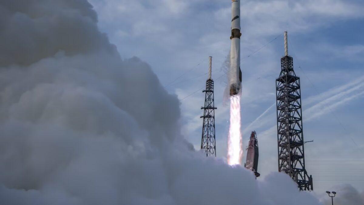 Blue Origin получила допуск FAA к пускам New Glenn