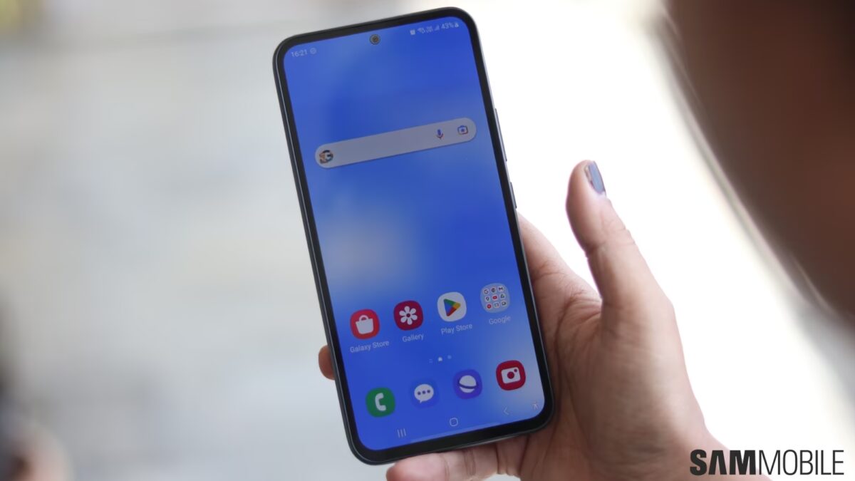 Samsung ускорила майский патч для Galaxy A55 и A54
