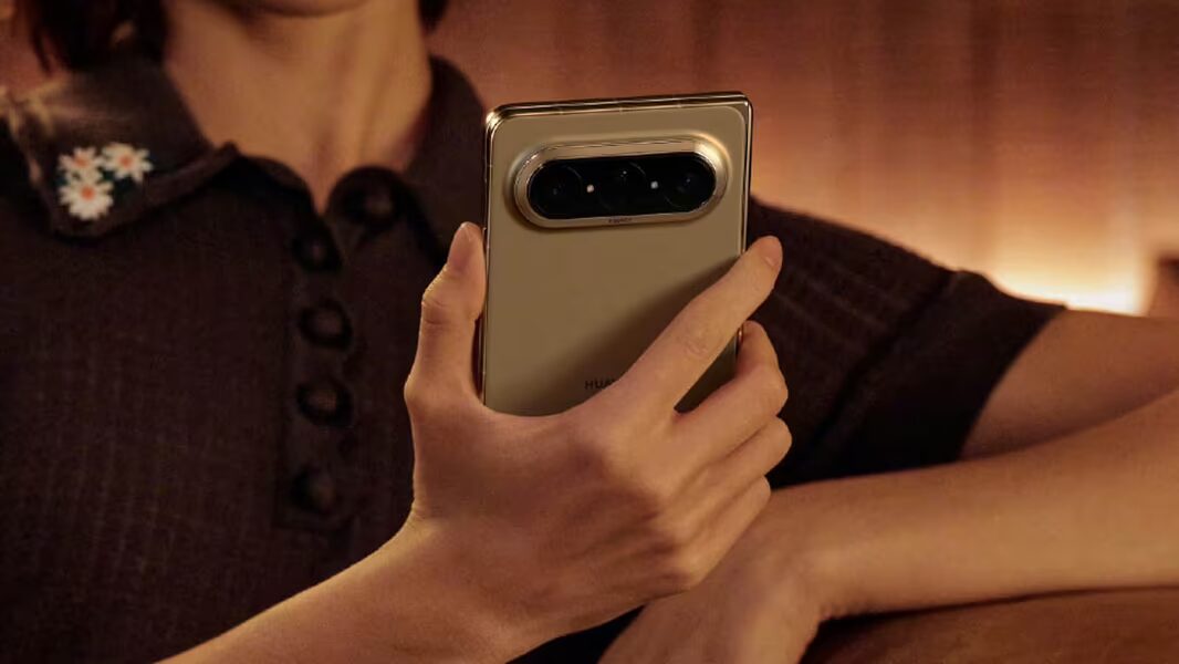 Huawei Pura X Max продался тиражом 200 000 за 10 дней