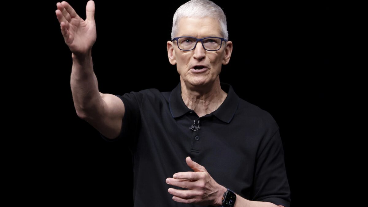 Apple побила ожидания на $111,2 млрд и обновила рекорд Services